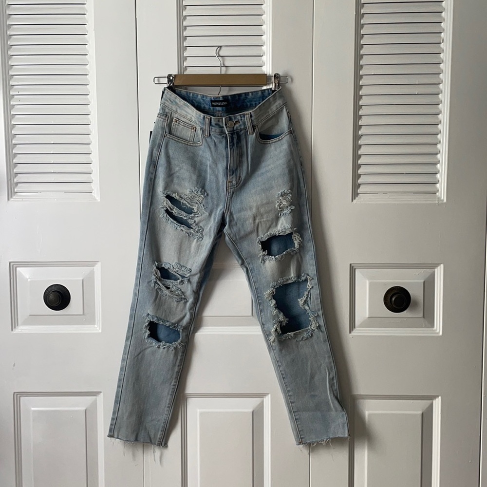 Pretty Little Thing Ripped Jeans